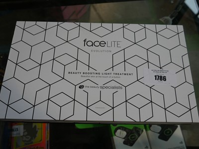 Lot 1786 - Boxed Face light evolution beauty boosting...