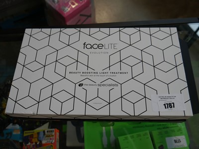 Lot 1787 - Boxed Face light evolution beauty boosting...