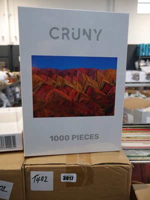 Lot 3017 - Box containing 1000 piece puzzles