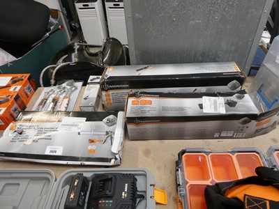 Lot 2420 - Quantity of mixed Magnusson tooling to include...