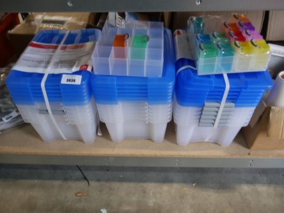 Lot 3039 - Large quantity of small plastic storage crates