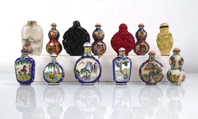 Lot 317 - Thirteen Chinese Export scent bottles...