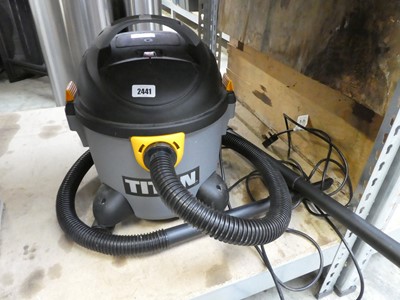 Lot 2441 - Titan Wet & Dr vacuum cleaner