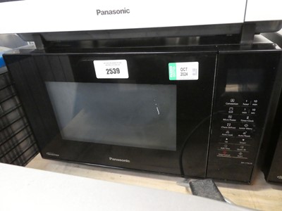 Lot 2539 - Panasonic NN-CG56JB inverter microwave in...