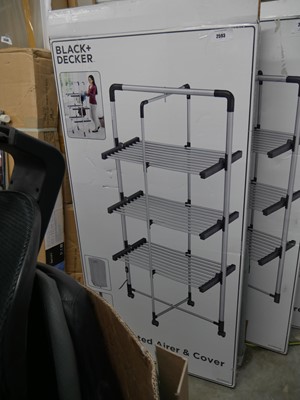 Lot 2593 - Black + Decker heated towel airer