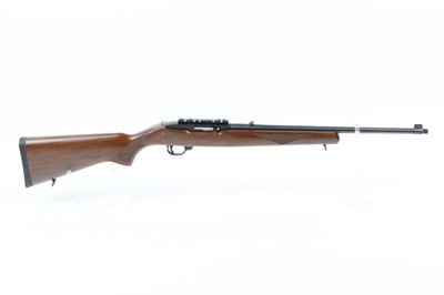 Lot 613 - (S1) .22 Ruger 10/22 semi-automatic carbine,...