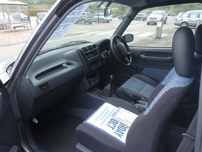 Lot 4002 - 1996 Toyota RAV-4 GS estate