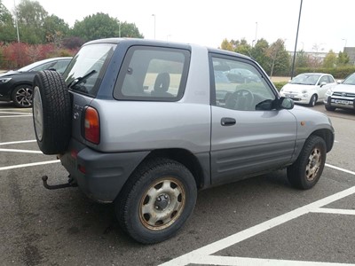 Lot 4002 - 1996 Toyota RAV-4 GS estate