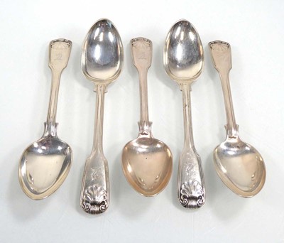 Lot 485 - A set of five Victorian silver fiddle, thread...