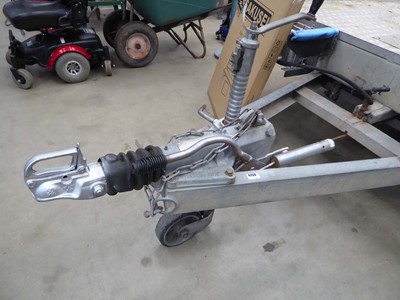 Lot 4156 - Twin axel tilt bed plant trailer with...