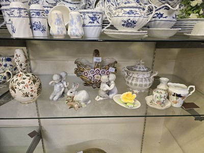 Lot 360 - An assortment of decorative ceramic tableware...