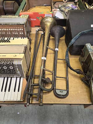 Lot 475 - An assortment of trombone parts