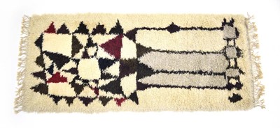 Lot 71 - A 1960's Swedish rya rug, the white/cream...