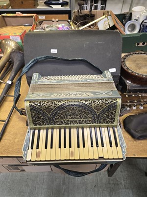 Lot 476 - A cased Settimio Soprani accordion