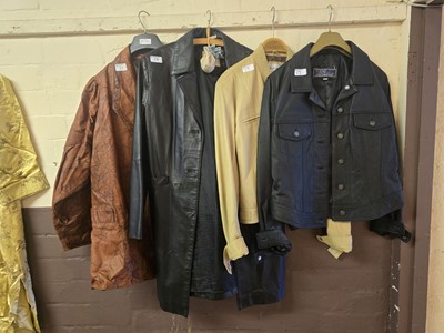 Lot 17 - Four assorted leather jackets of various...