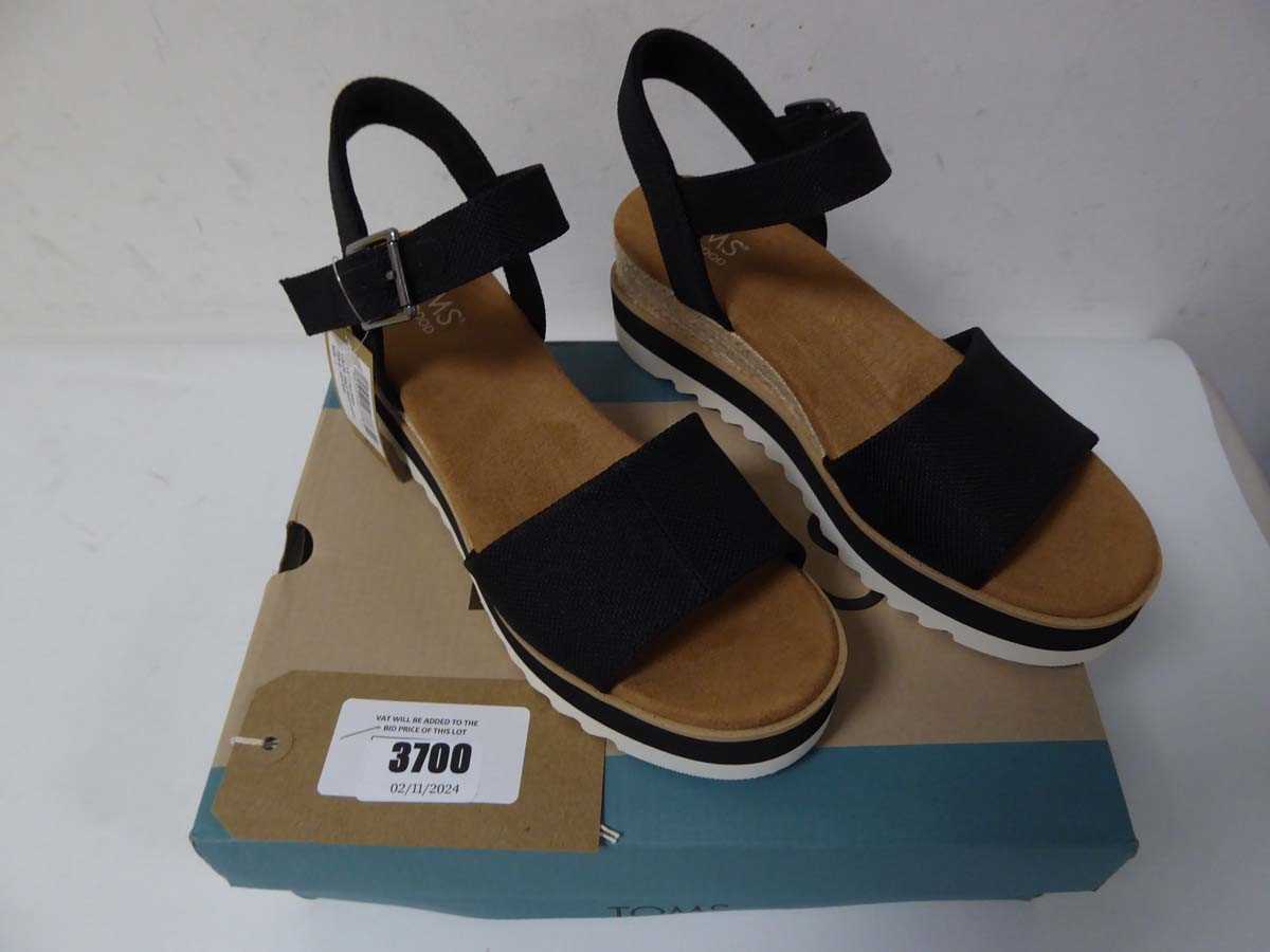 Lot 3700 - Boxed pair of ladies Toms canvas sandals,...