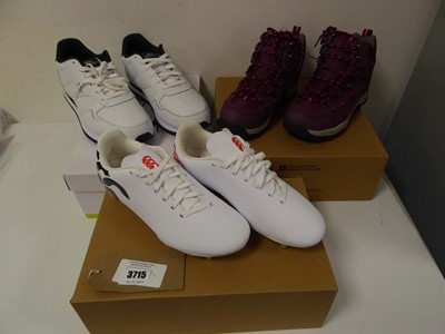 Lot Boxed pair of men's Slazenger classic trainers,...