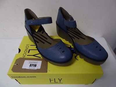 Lot Boxed pair of ladies Fly London wedges, blue,...