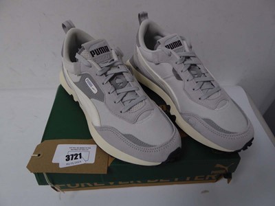 Lot Boxed pair of Puma Rider FV Base trainers,...