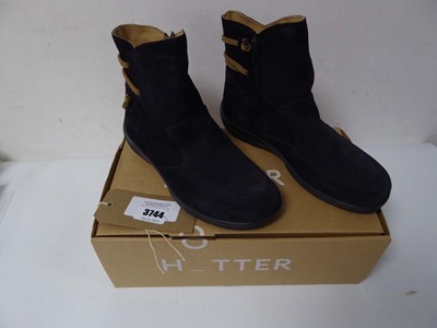 Lot Boxed pair of Hotter ankle boots, navy, UK 5.5