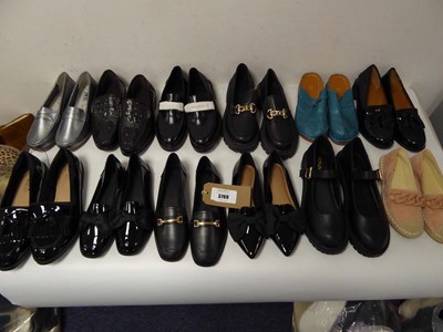 Lot 12 pairs of ladies shoes of various styles and...