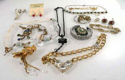 Lot A small group of costume jewellery including a...