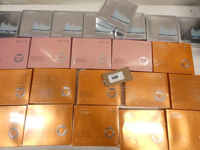 Lot 2420 - Quantity of collagen peptide and probiotic...