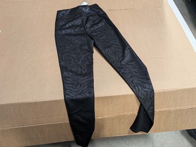 Lot 3082 - 11 Yan Neo Diona black trousers, sizes 11 x...