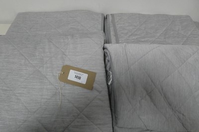 Lot 1416 - Bag containing 4 Life Comfort blankets in grey