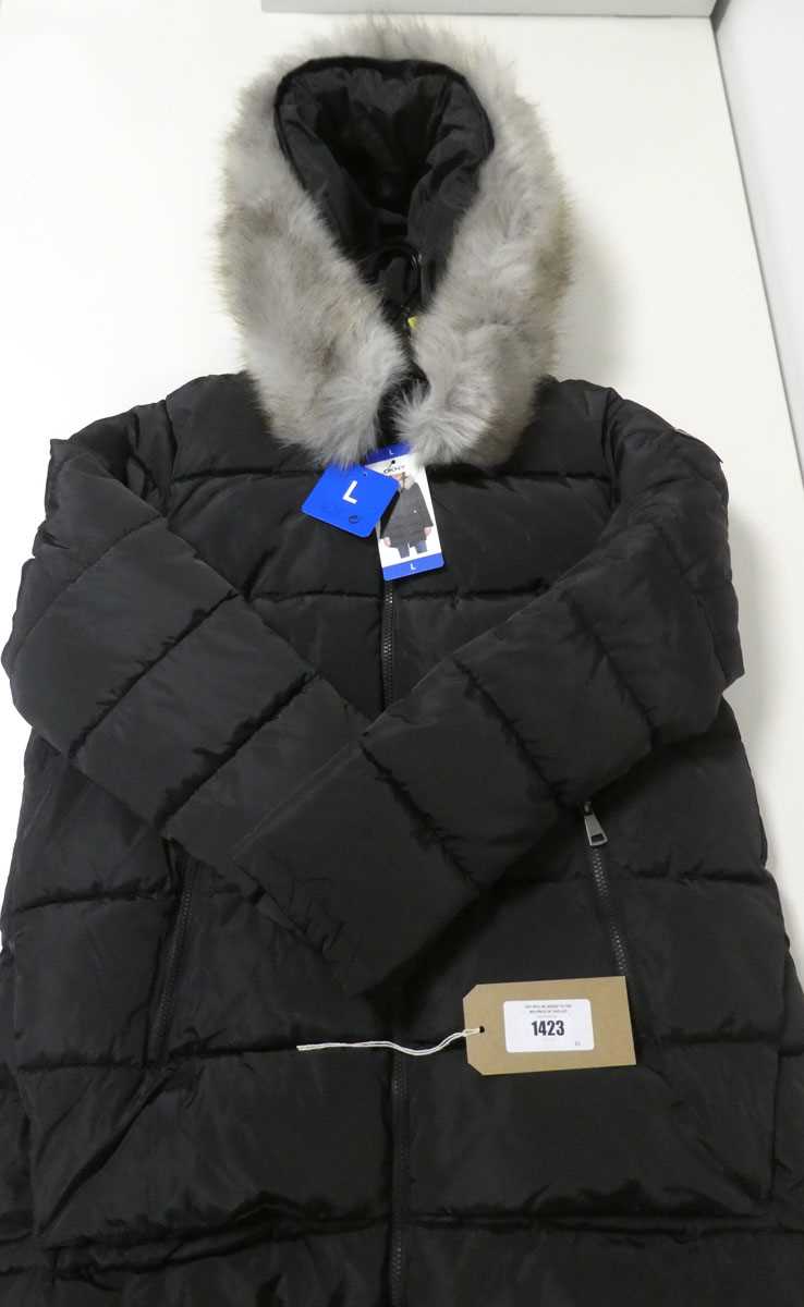 Lot 1423 - Ladies DKNY puffer coat with fur hood in black...