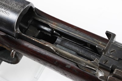 Lot 674 - (S1) .303 Ross Rifle Co. M-10 MkIII...