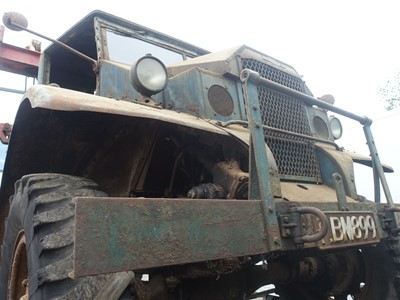 Lot 4011 - (LBM 899) Chevrolet GMC 84-42 4x4 recovery...