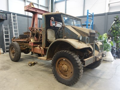 Lot 4011 - (LBM 899) Chevrolet GMC 84-42 4x4 recovery...