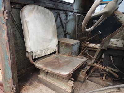 Lot 4011 - (LBM 899) Chevrolet GMC 84-42 4x4 recovery...