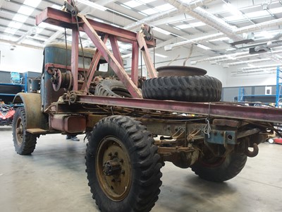 Lot 4011 - (LBM 899) Chevrolet GMC 84-42 4x4 recovery...