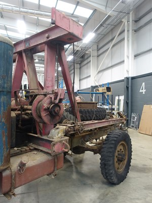 Lot 4011 - (LBM 899) Chevrolet GMC 84-42 4x4 recovery...