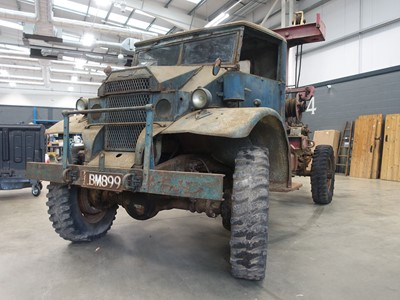 Lot 4011 - (LBM 899) Chevrolet GMC 84-42 4x4 recovery...