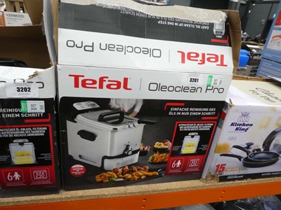 Lot 3201 - Tefal oleo clean pro fryer