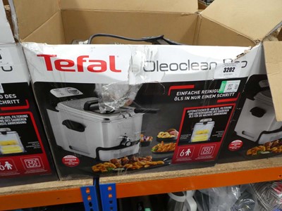 Lot 3202 - Tefal oleo clean pro fryer