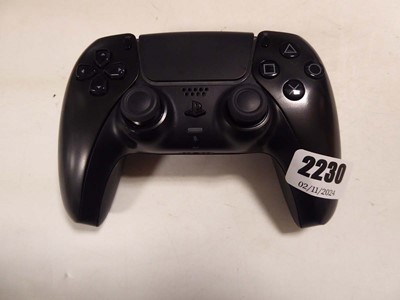 Lot 2230 - Sony Playstation 5 games controller