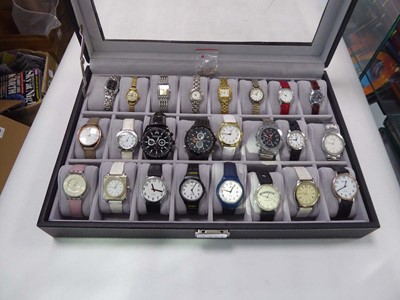 Lot 2383 - Tray containing various watches