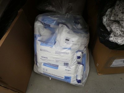 Lot 3384 - Bag of Professional dry wipes