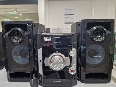 Lot 2572 - Panasonic hifi system