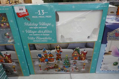 Lot 2013 - Disney 13 piece animated Christmas village...