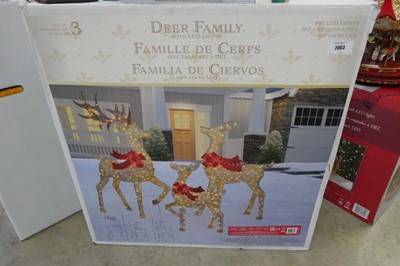 Lot 2063 - Set of 3 gold glitter reindeer set