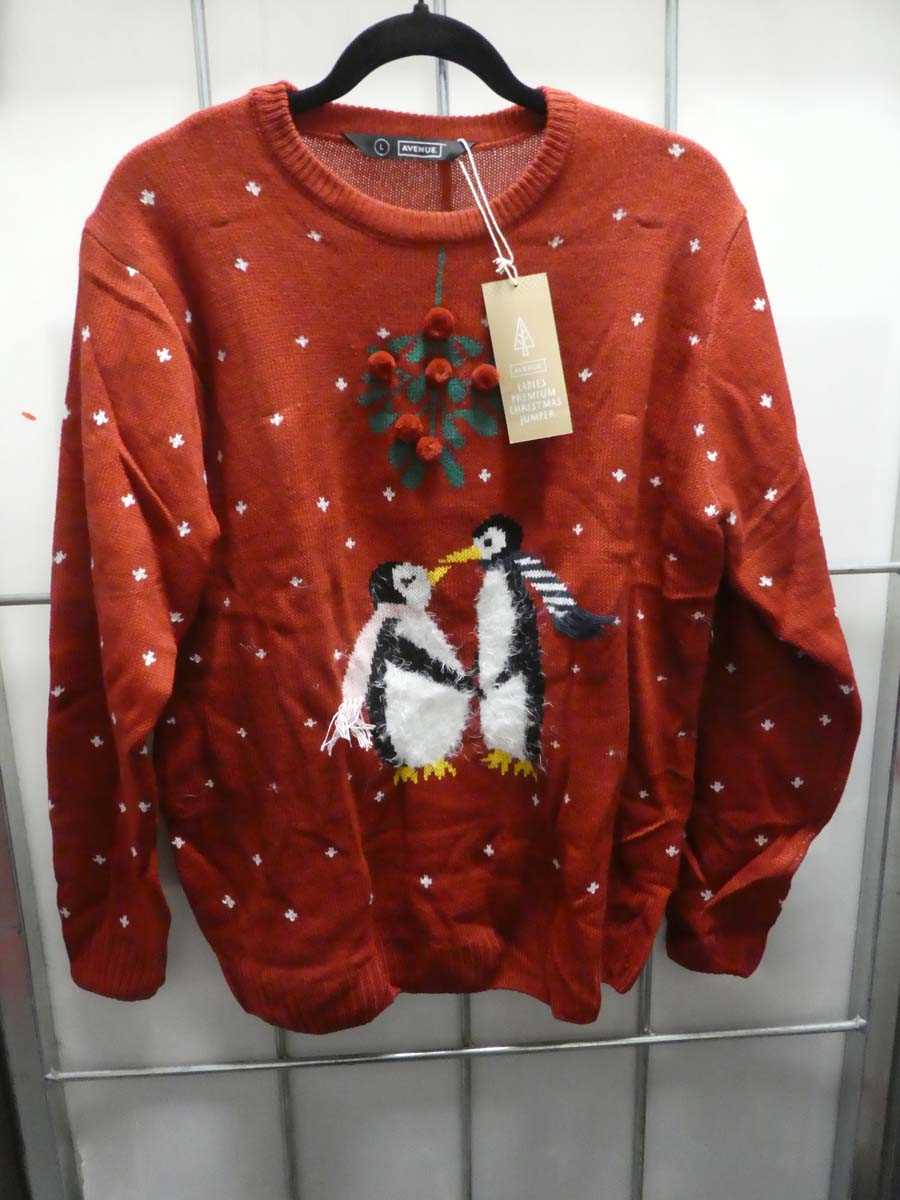 Lot 2254 - Ladies Avenue penguin theme Christmas jumper...