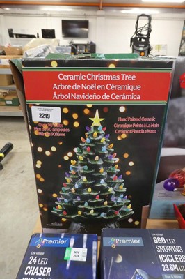 Lot 2219 - Ceramic table top Christmas tree