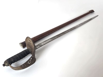 Lot 316 - A George V British infantry officer's sword,...