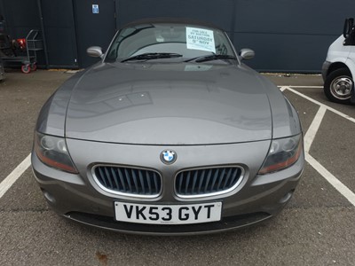 Lot 2003 BMW Z4 2.5l soft-top convertible roadster