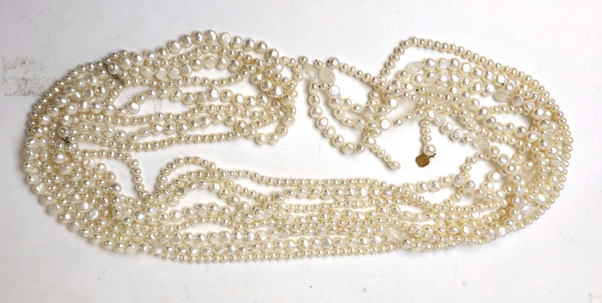 Lot 582 - A Coleman Douglas pearl and crystal...